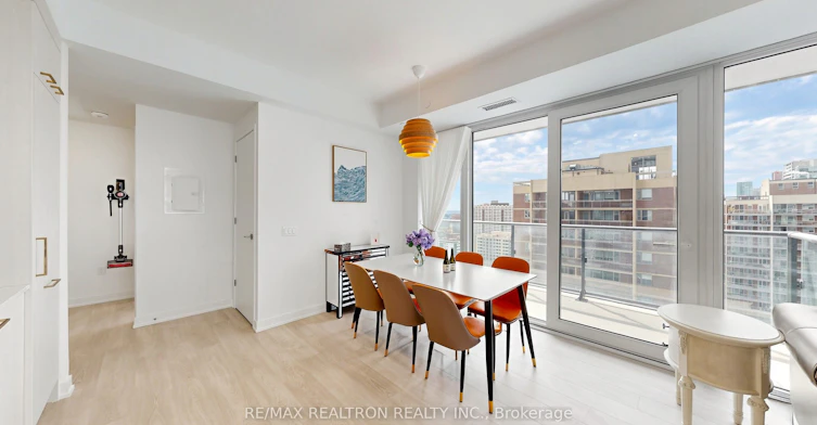 2110-634 Church Street, Toronto, ON, M4Y 2G3 - 7