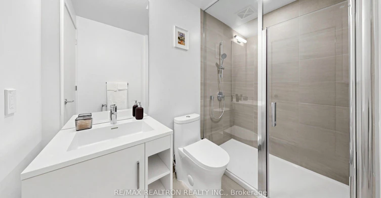 2110-634 Church Street, Toronto, ON, M4Y 2G3 - 15