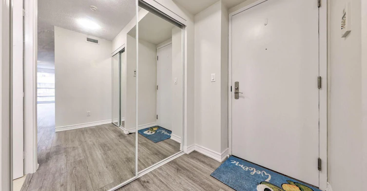 610-761 Bay Street, Toronto, ON, M5G 2R2 - 15