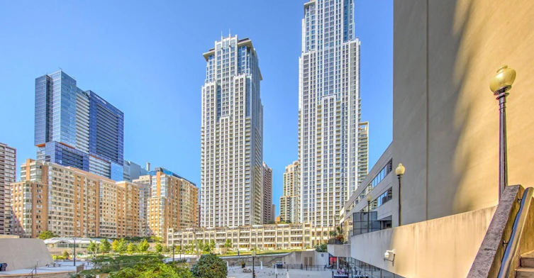 610-761 Bay Street, Toronto, ON, M5G 2R2 - 5
