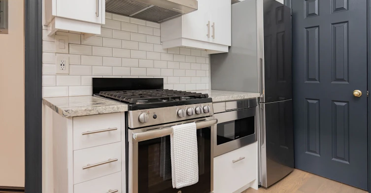 6-510 Jarvis Street, Toronto, ON, M4Y 2H6 - 24
