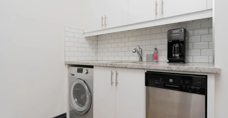 6-510 Jarvis Street, Toronto, ON, M4Y 2H6 - 22