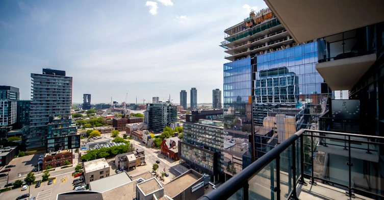 2023-460 Adelaide Street E, Toronto, ON, M5A 0E7 - 33
