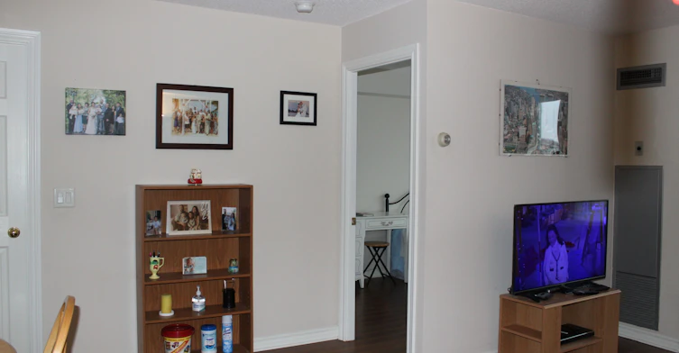 304-7 Bishop Avenue, Toronto, ON, M2M 4J4 - 14