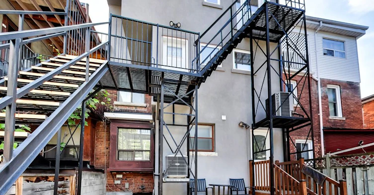 Bsmt-896 Bathurst Street, Toronto, ON, M5R 3G3 - 34