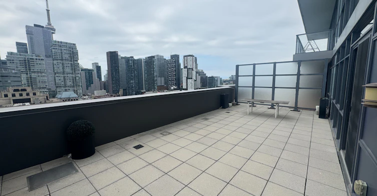 2002-210 Simcoe Street, Toronto, ON, M5T 0A9 - 10