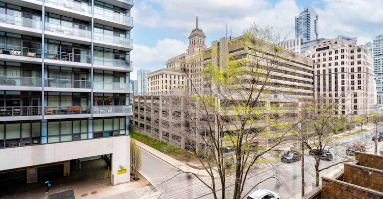 435-60 St Patrick Street, Toronto, ON, M5T 2X5 - 3
