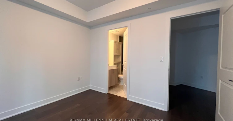 202-1 The Esplanade Drive, Toronto, ON, M5E 0A8 - 5