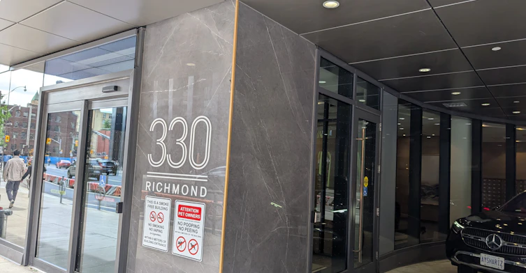 330 Richmond Street W, Toronto, ON, M5V 0M4 - 2