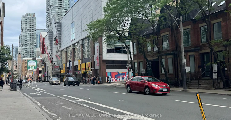 330 Richmond Street W, Toronto, ON, M5V 0M4 - 19