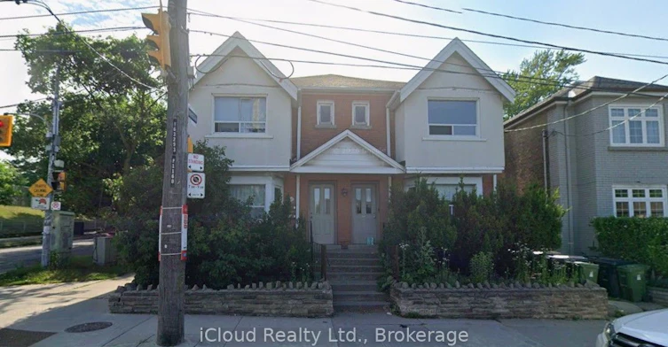 Upper-1162 Avenue Road W, Toronto, ON, M5N 2E8
