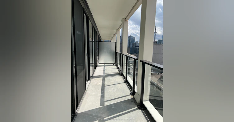 2612-20 Edward Street, Toronto, ON, M5G 1C9 - 21