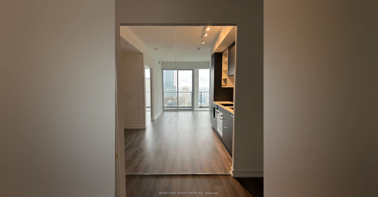 2612-20 Edward Street, Toronto, ON, M5G 1C9 - 13