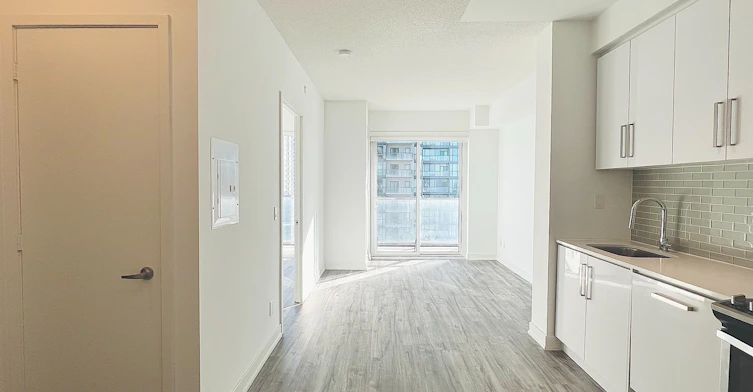 1909-5180 Yonge Street, Toronto, ON, M2N 0K5 - 6