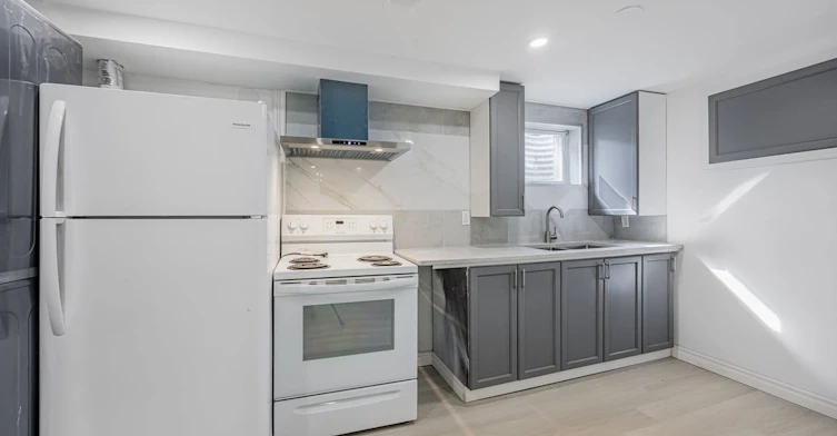 C-54 Tuscarora Drive, Toronto, ON, M2H 2K3 - 7