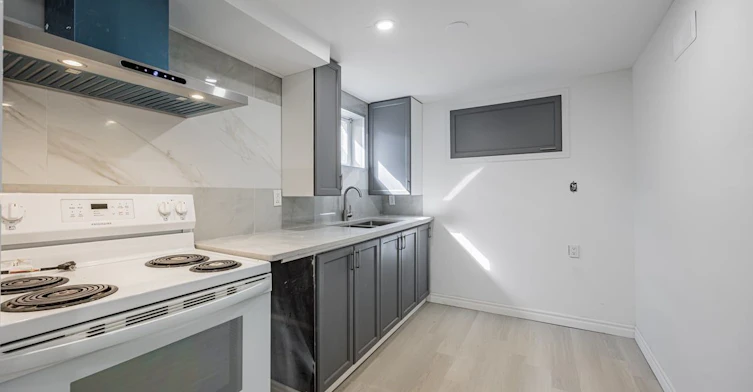 C-54 Tuscarora Drive, Toronto, ON, M2H 2K3 - 6