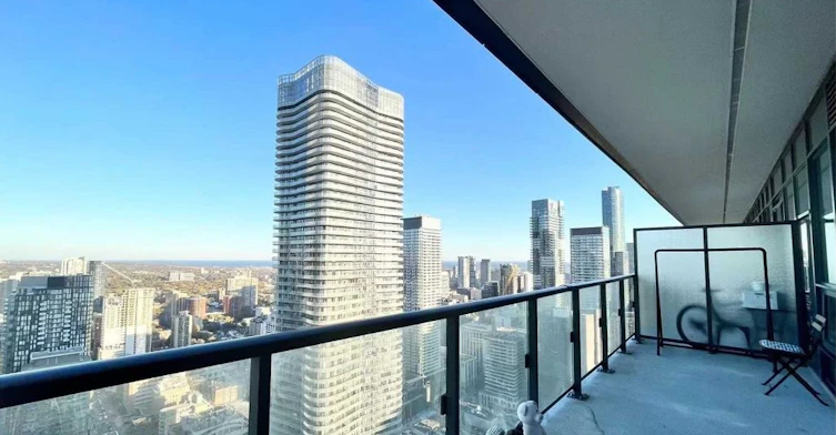 4101 ROOM C-955 Bay Street, Toronto, ON, M5S 2A2 - 7