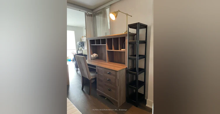 4101 ROOM C-955 Bay Street, Toronto, ON, M5S 2A2 - 5