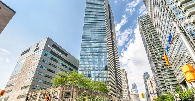 3706-832 Bay Street, Toronto, ON, M5S 1Z6