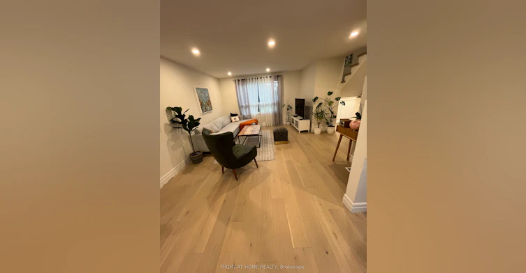 6 Broadpath Road, Toronto, ON, M3C 2B5 - 7