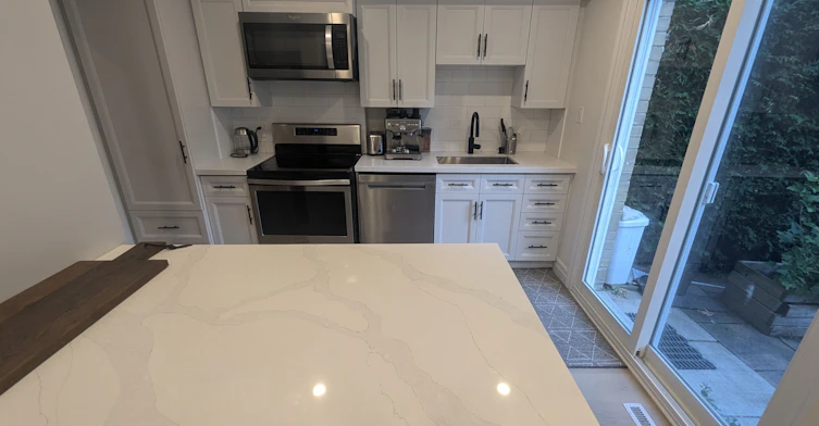 6 Broadpath Road, Toronto, ON, M3C 2B5 - 5