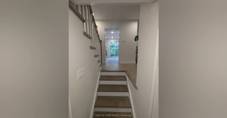6 Broadpath Road, Toronto, ON, M3C 2B5 - 26