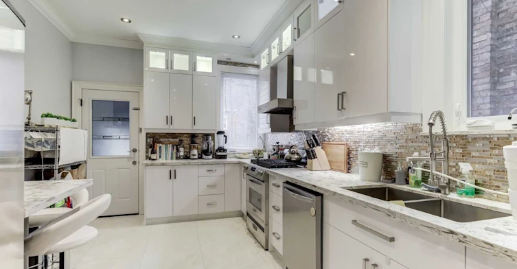 120 Mcgill Street, Toronto, ON, M5B 1H6 - 7