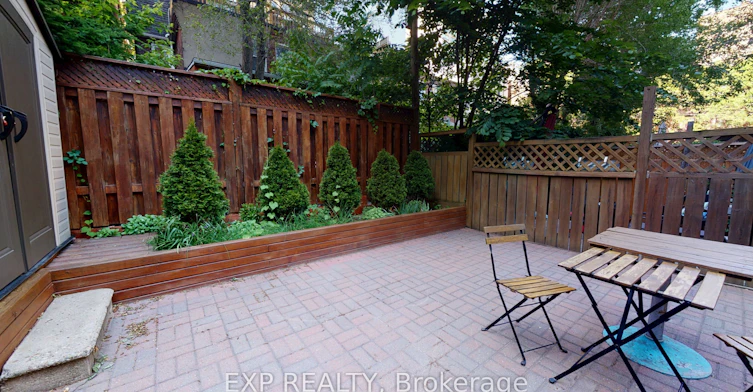 120 Mcgill Street, Toronto, ON, M5B 1H6 - 9