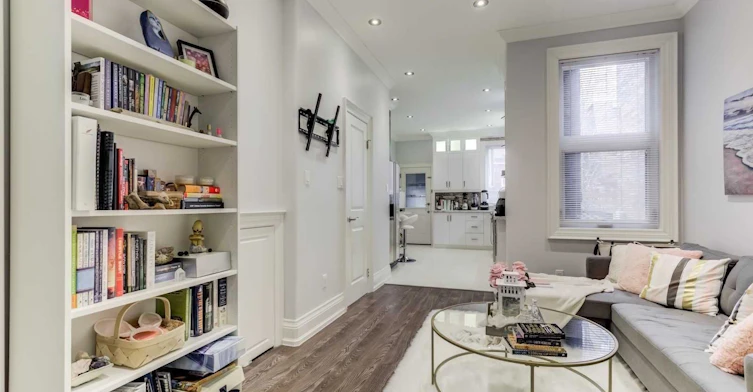 120 Mcgill Street, Toronto, ON, M5B 1H6 - 8