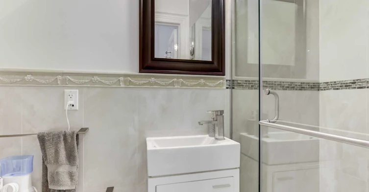 120 Mcgill Street, Toronto, ON, M5B 1H6 - 4