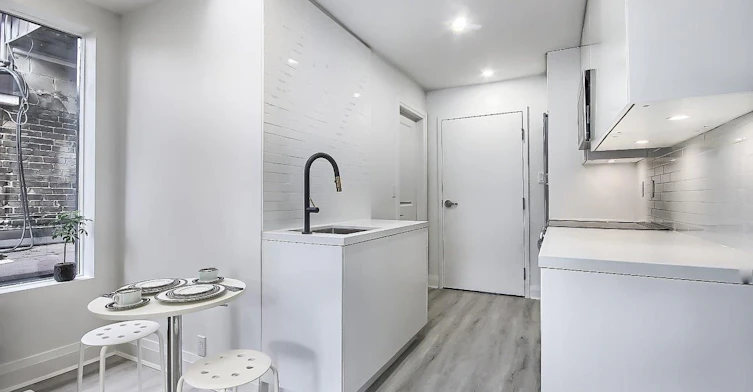 2-415 Dundas Street E, Toronto, ON, M5A 2A9 - 4