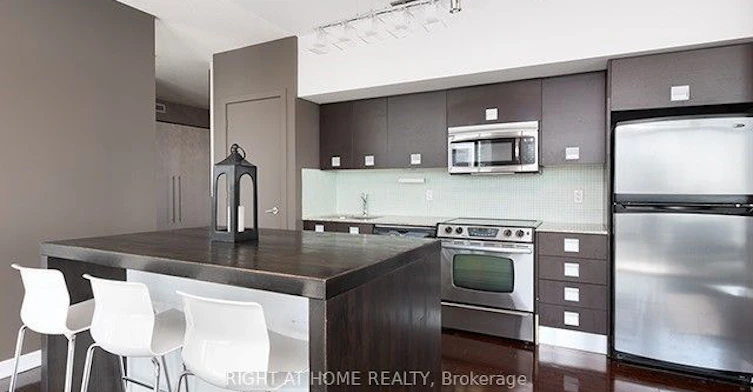 2903-33 Charles Street, Toronto, ON, M4Y 1R9 - 5