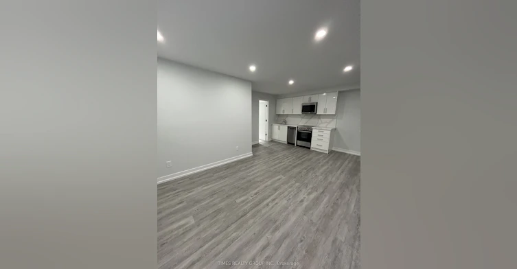 401-15 Walmer Road, Toronto, ON, M5R 2X1 - 9