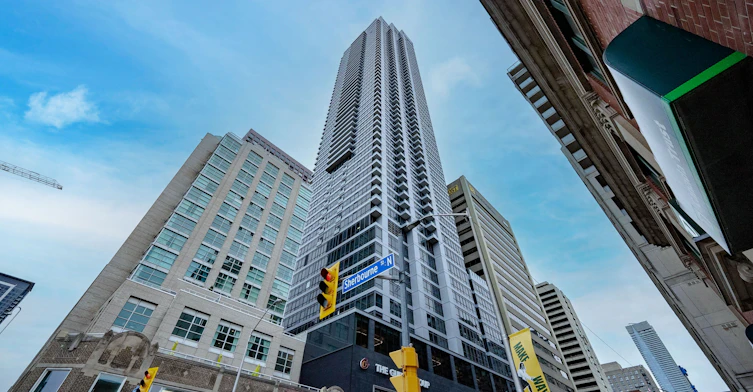 5309-395 Bloor Street E, Toronto, ON, M4W 0B4