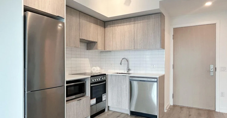 5309-395 Bloor Street E, Toronto, ON, M4W 0B4 - 5