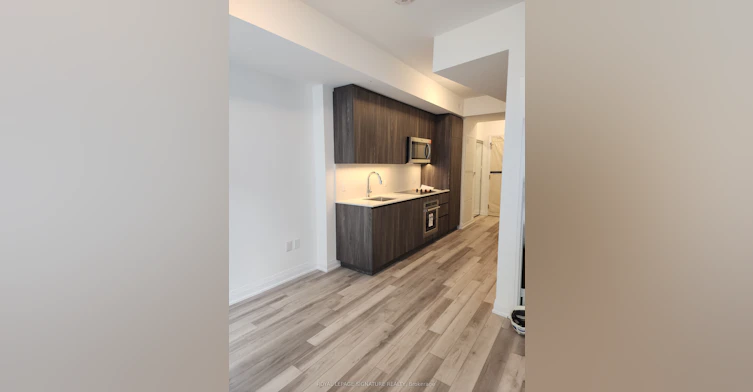 308-15 Richardson Street, Toronto, ON, M5A 0Y5