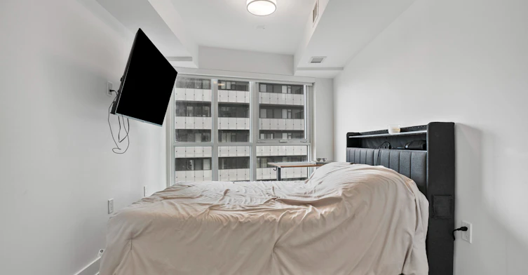 1922-585 Bloor Street E, Toronto, ON, M4W 0B3 - 15