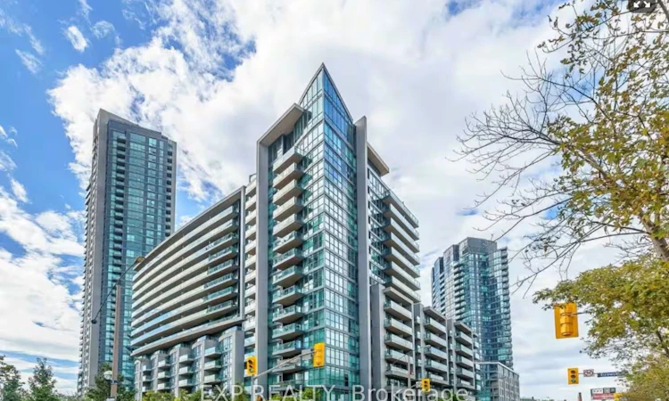 465-209 Fort York Boulevard