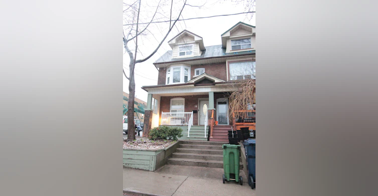MAIN FLOOR-18 Roxton Road, Toronto, ON, M6J 2Y2