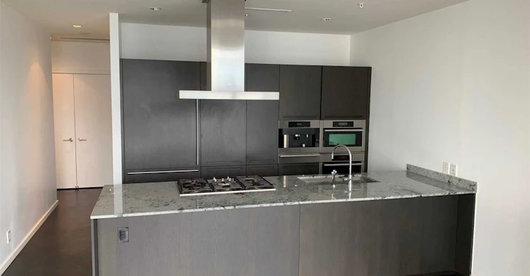 5206-180 University Avenue, Toronto, ON, M5H 0A1 - 10