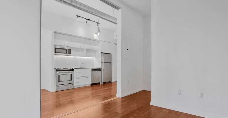 306-32 Trolley Crescent, Toronto, ON, M5A 0E8 - 15