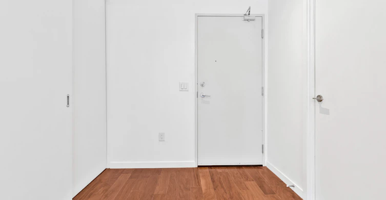 306-32 Trolley Crescent, Toronto, ON, M5A 0E8 - 17
