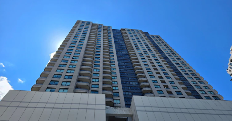 810-8 Hillcrest Avenue, Toronto, ON, M2N 6Y6