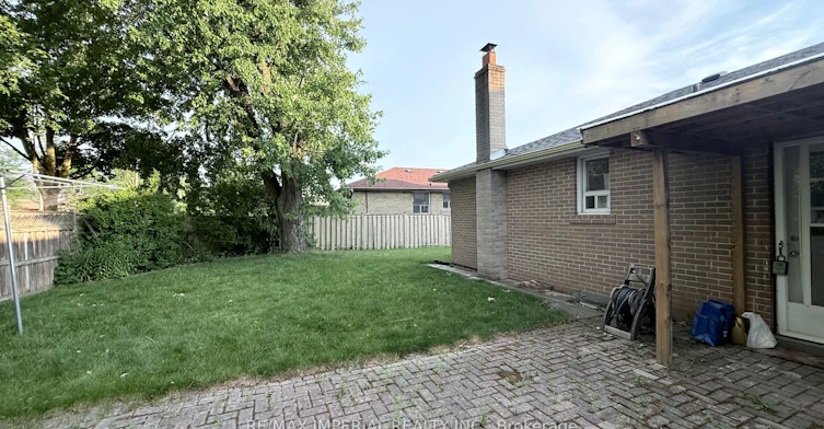 95 Pleasant View Drive, Toronto, ON, M2J 3R2 - 4