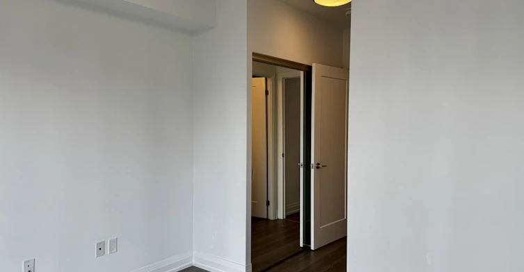 2604-77 Mutual Street, Toronto, ON, M5B 0B9 - 11