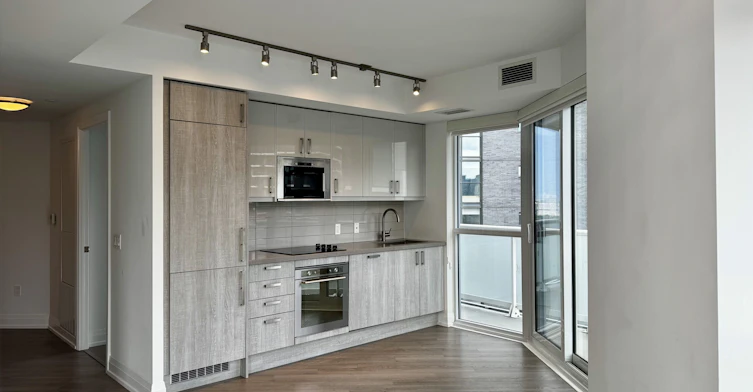 2604-77 Mutual Street, Toronto, ON, M5B 0B9 - 17