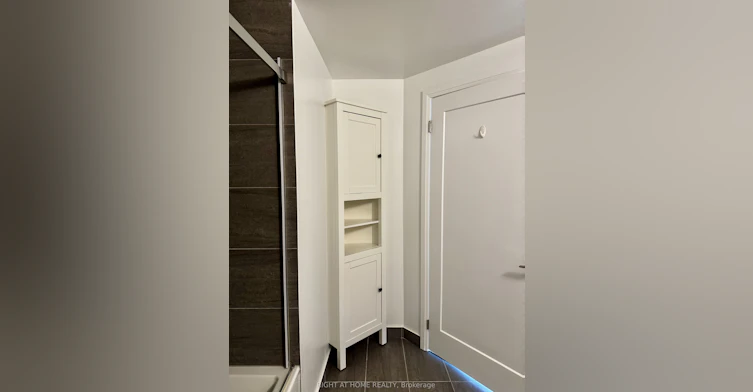 2604-77 Mutual Street, Toronto, ON, M5B 0B9 - 31