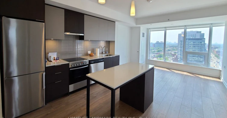 2004-203 College Street, Toronto, ON, M5T 1P9