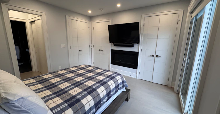 17 Hocken Avenue, Toronto, ON, M6G 2K1 - 13