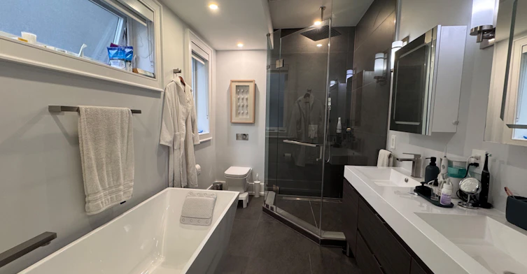 17 Hocken Avenue, Toronto, ON, M6G 2K1 - 14